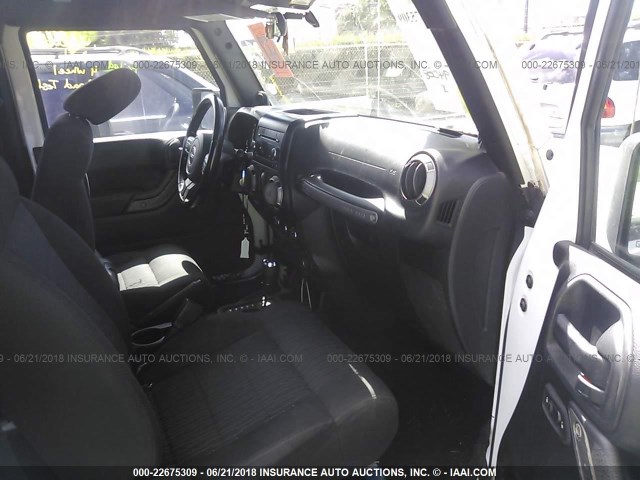 1J4AA2D19BL605162 - 2011 JEEP WRANGLER SPORT WHITE photo 5