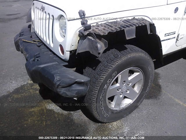 1J4AA2D19BL605162 - 2011 JEEP WRANGLER SPORT WHITE photo 6