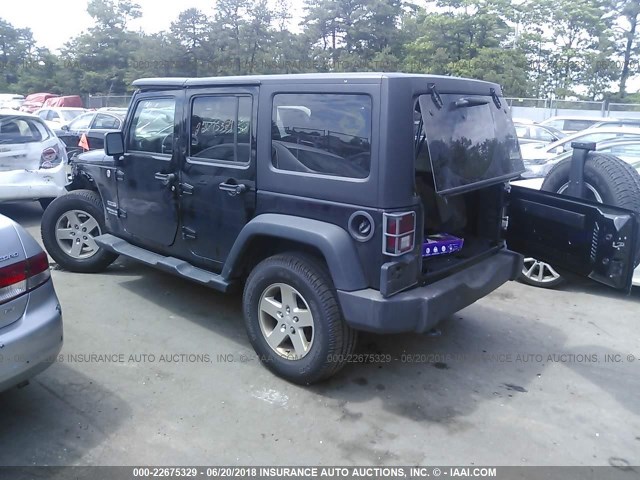 1C4BJWDG7FL742404 - 2015 JEEP WRANGLER UNLIMITE SPORT BLACK photo 3