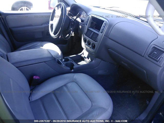1FMZU73K35UA17047 - 2005 FORD EXPLORER XLT/XLT SPORT/NBX 蓝色 照片 5