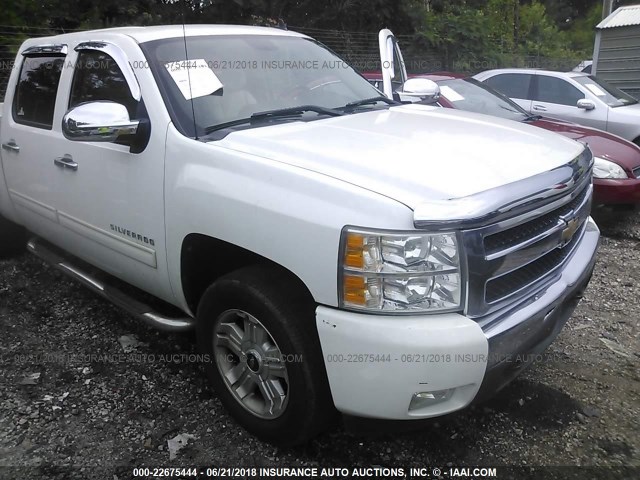 3GCRCSE08AG128017 - 2010 CHEVROLET SILVERADO C1500 LT WHITE photo 1