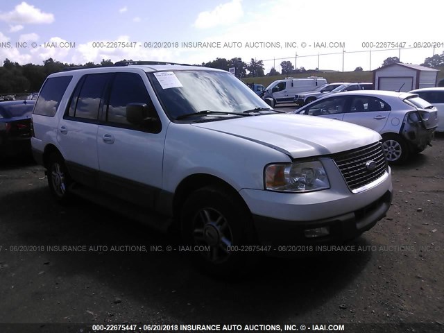 1FMPU16L84LB57897 - 2004 FORD EXPEDITION XLT WHITE photo 1