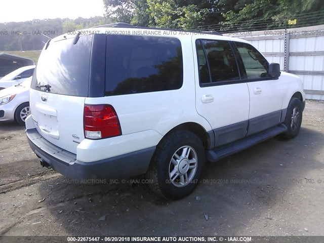 1FMPU16L84LB57897 - 2004 FORD EXPEDITION XLT WHITE photo 4
