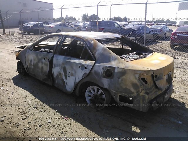 4T1BD1FK8DU090438 - 2013 TOYOTA CAMRY HYBRID/LE/XLE 红色 照片 3