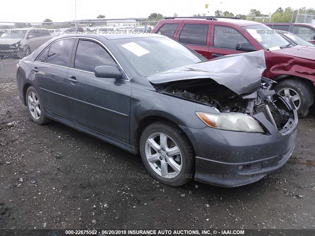 4T1BE46KX7U153168 - 2007 TOYOTA CAMRY NEW GENERAT CE/LE/XLE/SE GRAY photo 1