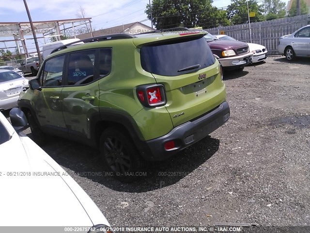 ZACCJBBT5GPD13417 - 2016 JEEP RENEGADE LATITUDE GREEN photo 3