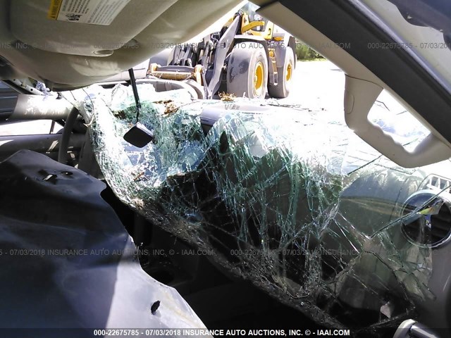 1FMEU72E06UA21777 - 2006 FORD EXPLORER XLS WHITE photo 5