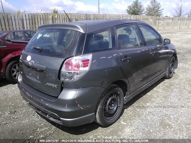 2T1KR32E37C674717 - 2007 TOYOTA COROLLA MATRIX XR GRAY photo 4