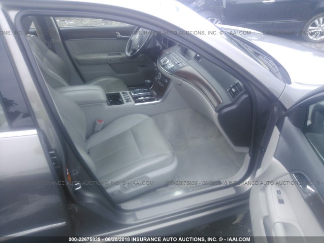 JNKBY01FX8M550376 - 2008 INFINITI M45 GRAY photo 5