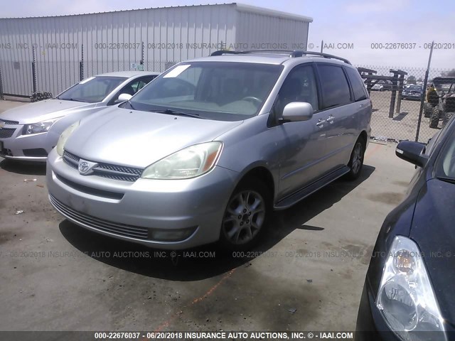 5TDZA22C34S034301 - 2004 TOYOTA SIENNA XLE/XLE LIMITED SILVER photo 2