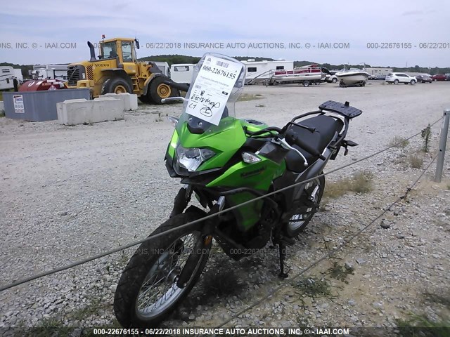 JKALE8C14HDA00151 - 2017 KAWASAKI KLE300 C GREEN photo 2