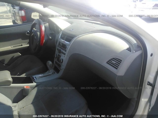 1G1ZH57B48F186633 - 2008 CHEVROLET MALIBU 1LT 白色 照片 5