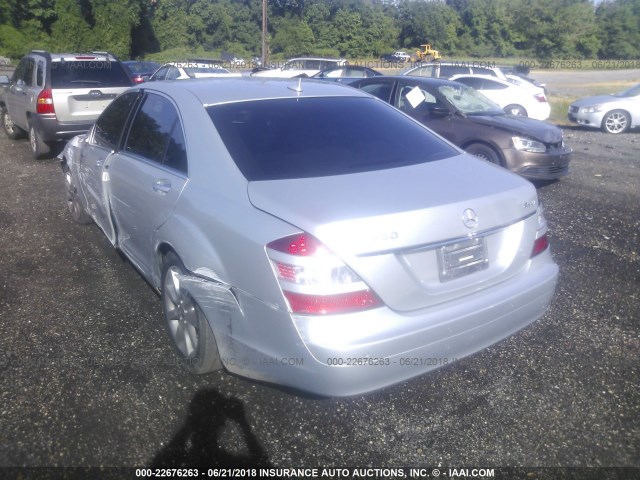 WDDNG86X38A159322 - 2008 MERCEDES-BENZ S 550 4MATIC SILVER photo 3