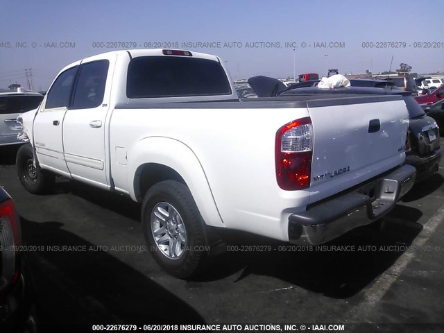 5TBET34155S497867 - 2005 TOYOTA TUNDRA DOUBLE CAB SR5 WHITE photo 3