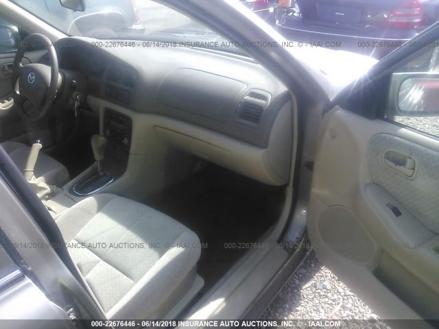 1YVGF22C625304241 - 2002 MAZDA 626 LX Pewter photo 5