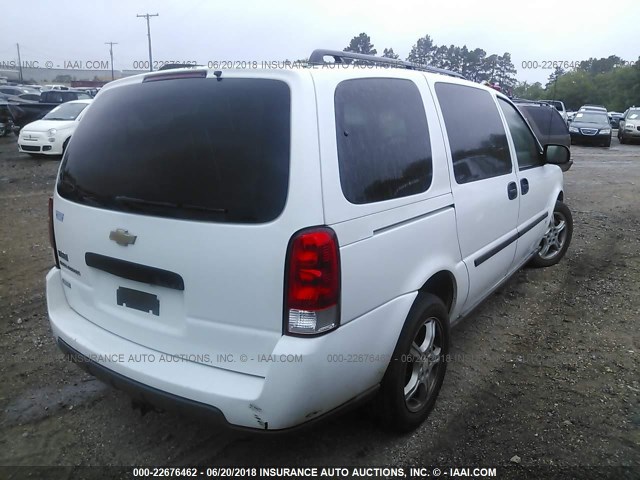 1GNDV23W18D159491 - 2008 CHEVROLET UPLANDER LS WHITE photo 4