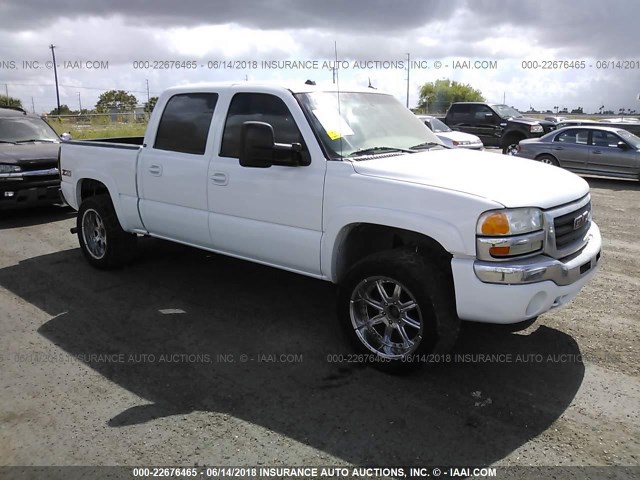 2GTEK13T151137097 - 2005 GMC NEW SIERRA K1500 WHITE photo 1