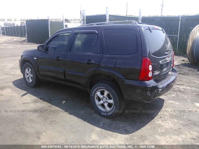 4F2Y2061X5KM36570 - 2005 MAZDA TRIBUTE S BLACK photo 3