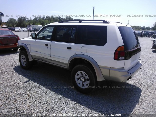 JA4MT31R63J022956 - 2003 MITSUBISHI MONTERO WHITE photo 3