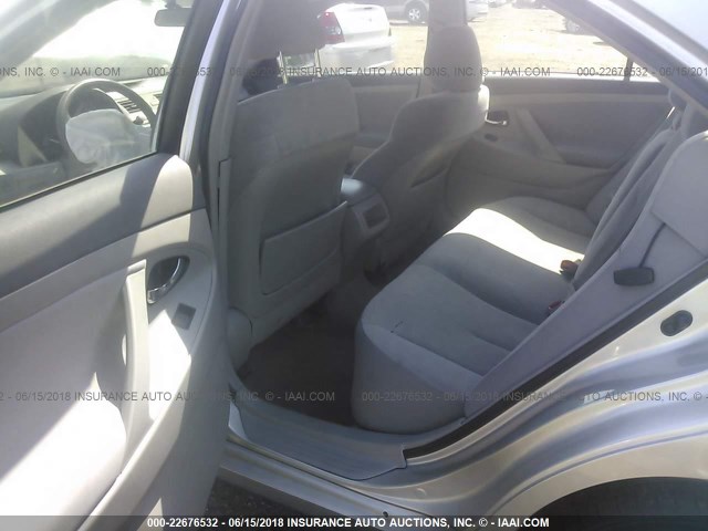 4T1BE46KX9U879289 - 2009 TOYOTA CAMRY SE/LE/XLE SILVER photo 8