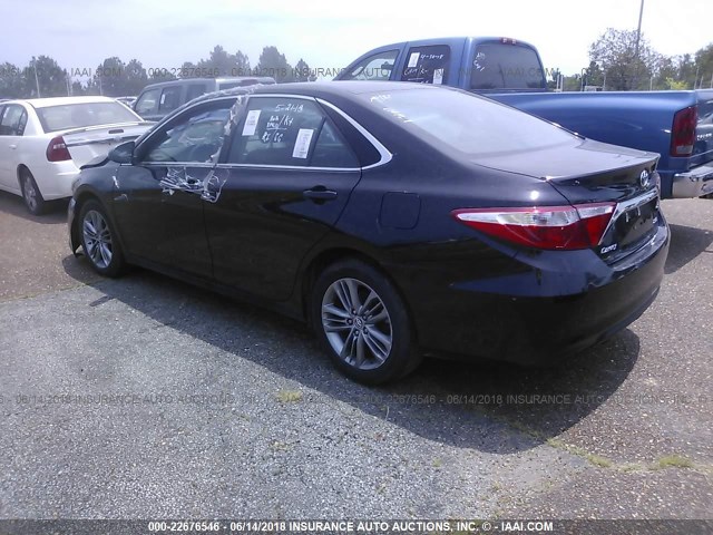 4T1BF1FK7FU972939 - 2015 TOYOTA CAMRY LE/XLE/SE/XSE BLACK photo 3