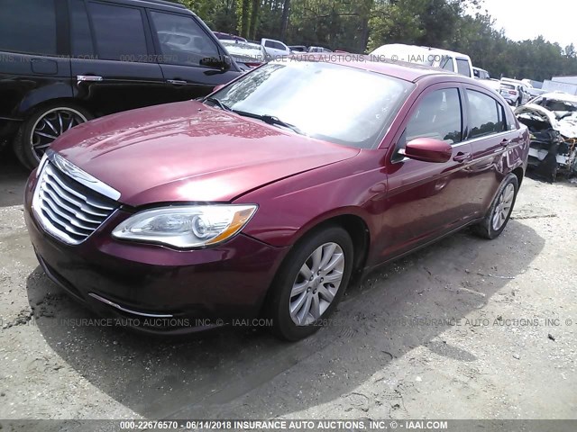 1C3CCBBG8DN678082 - 2013 CHRYSLER 200 TOURING RED photo 2