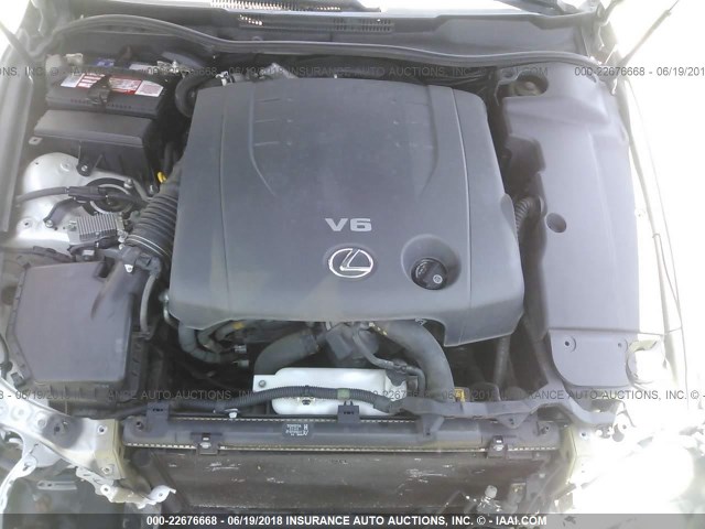 JTHBK262172050975 - 2007 LEXUS IS 250 WHITE photo 10