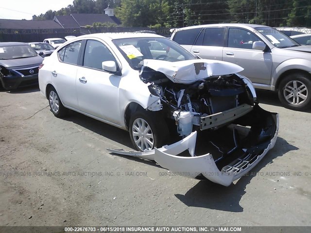 3N1CN7AP4JL801055 - 2018 NISSAN VERSA S/S PLUS/SV/SL WHITE photo 1