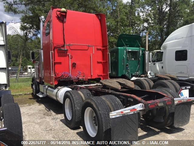 1FUJAPCK14DM29436 - 2004 FREIGHTLINER FLD132XL FLD132 XL CLASSIC Unknown photo 4