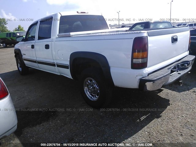 1GCGC13UX2F178265 - 2002 CHEVROLET SILVERADO C1500 HEAVY DUTY WHITE photo 3