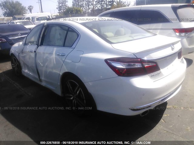 1HGCR3F9XGA029182 - 2016 HONDA ACCORD TOURING WHITE photo 3