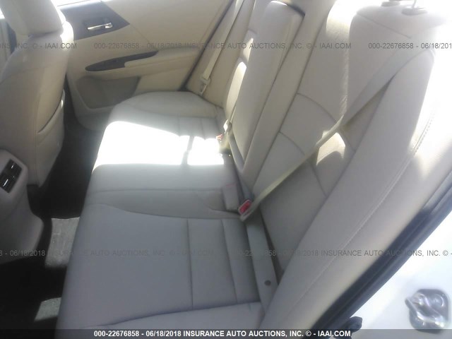 1HGCR3F9XGA029182 - 2016 HONDA ACCORD TOURING WHITE photo 8