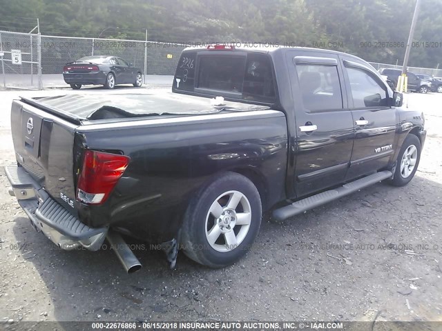 1N6BA07AX5N573726 - 2005 NISSAN TITAN XE/SE/LE BLACK photo 4