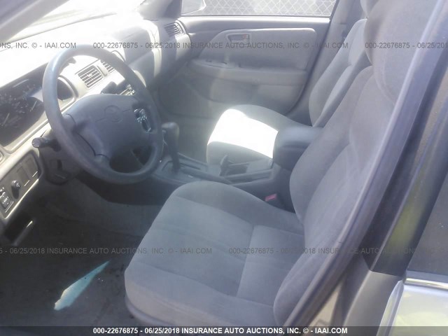 JT2BF22K5W0143934 - 1998 TOYOTA CAMRY CE/LE/XLE GOLD photo 5