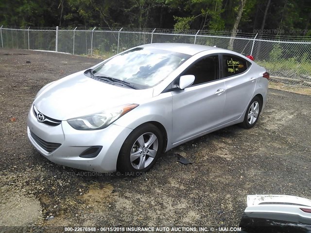 5NPDH4AE2DH350489 - 2013 HYUNDAI ELANTRA GLS/LIMITED SILVER photo 2