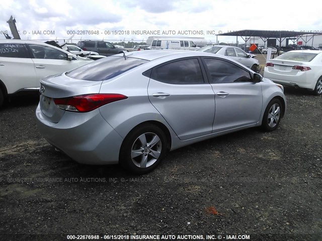 5NPDH4AE2DH350489 - 2013 HYUNDAI ELANTRA GLS/LIMITED SILVER photo 4