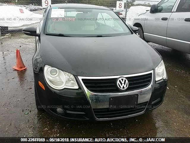 WVWFA71F49V005169 - 2009 VOLKSWAGEN EOS LUX 黑色 照片 6