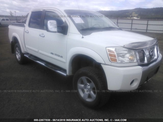 1N6AA07B56N535617 - 2006 NISSAN TITAN XE/SE/LE WHITE photo 1