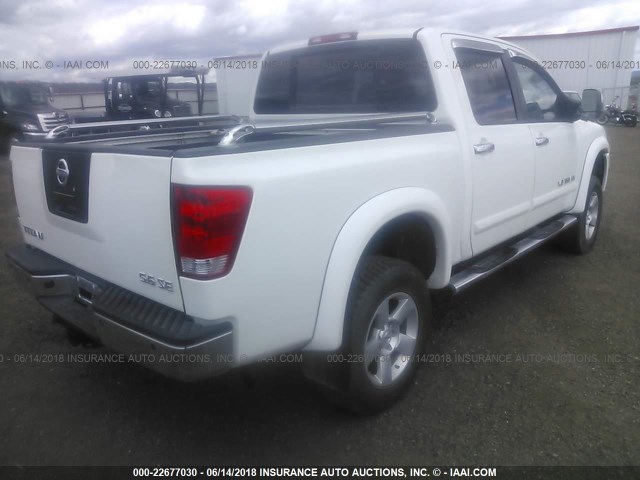 1N6AA07B56N535617 - 2006 NISSAN TITAN XE/SE/LE WHITE photo 4