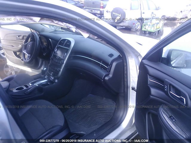 1G11C5SL7FF317787 - 2015 CHEVROLET MALIBU 1LT 银色 照片 5
