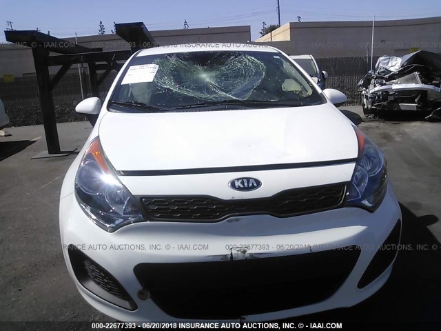 KNADM5A30D6280742 - 2013 KIA RIO LX WHITE photo 6