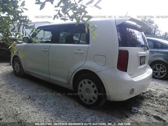 JTLKE50E181029097 - 2008 TOYOTA SCION XB Weiß Foto 3