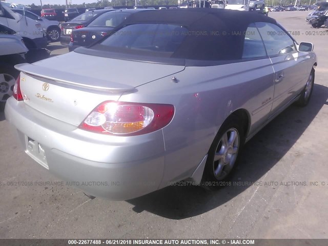 2T1FF22P62C589417 - 2002 TOYOTA CAMRY SOLARA SE/SLE Gümüş foto 4