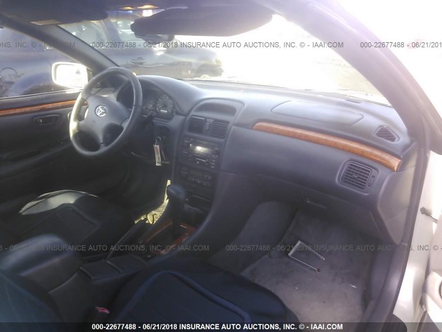 2T1FF22P62C589417 - 2002 TOYOTA CAMRY SOLARA SE/SLE Gümüş foto 5