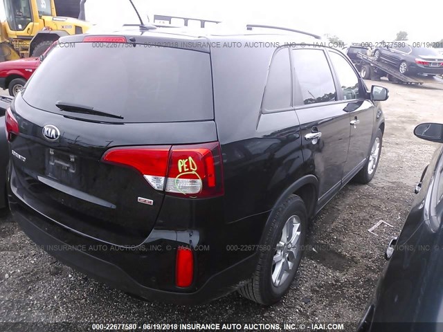 5XYKT3A69FG568142 - 2015 KIA SORENTO LX BLACK photo 4