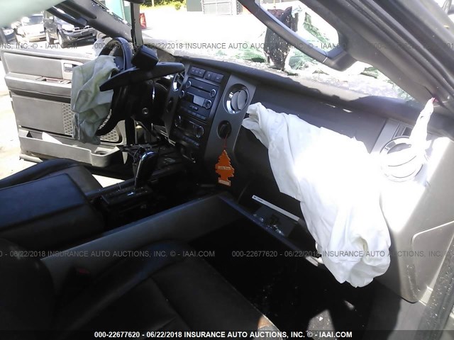 1FMFU20518LA40745 - 2008 FORD EXPEDITION LIMITED GRAY photo 5