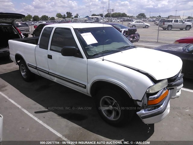 1GCCS19561K181140 - 2001 CHEVROLET S TRUCK S10 WHITE photo 1