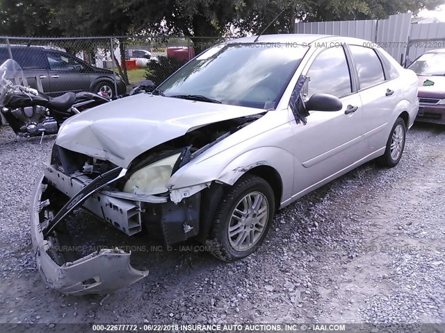 1FAFP34N47W251260 - 2007 FORD FOCUS ZX4/S/SE/SES SILVER photo 2