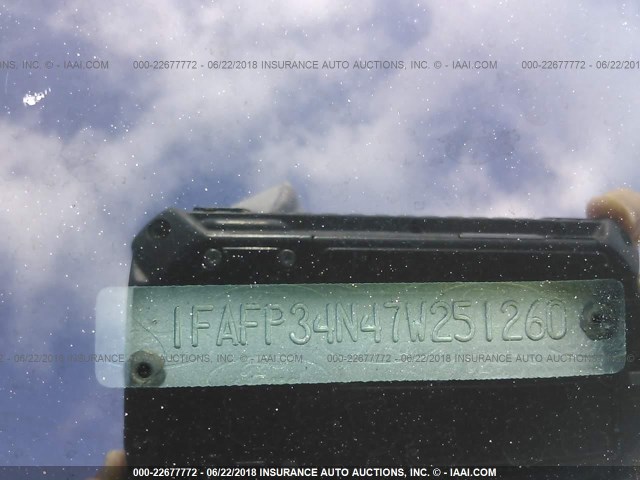 1FAFP34N47W251260 - 2007 FORD FOCUS ZX4/S/SE/SES 银色 照片 9