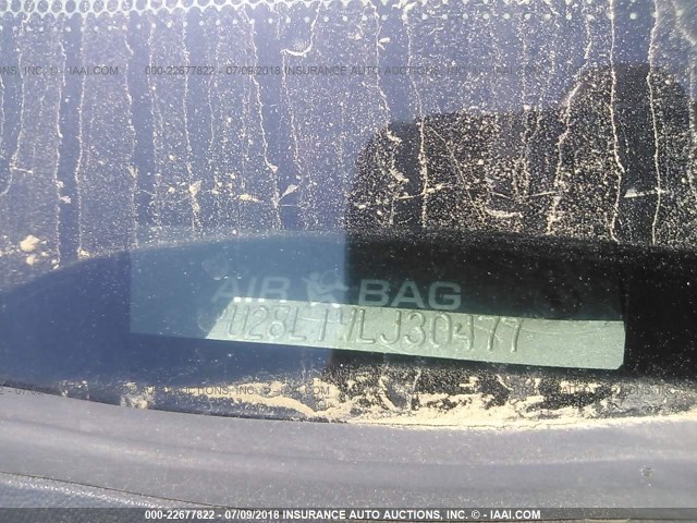 5LMPU28L1WLJ30477 - 1998 LINCOLN NAVIGATOR BLACK photo 9